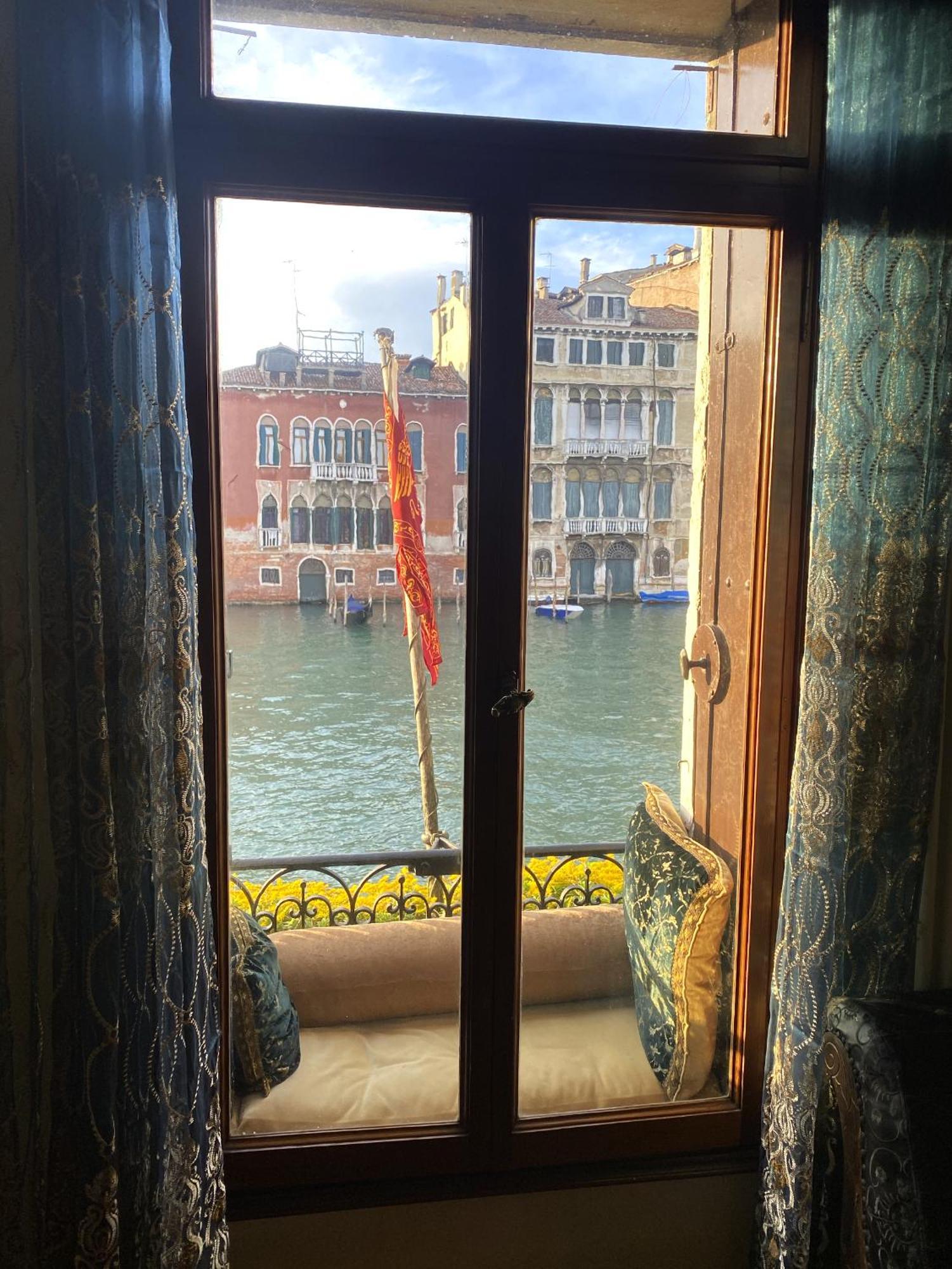 Luxury On The Grand Canal Apartment Venice